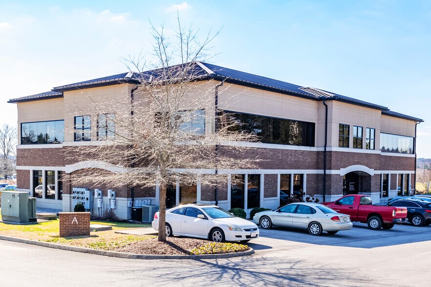 More Photos Of 550 Town Creek Rd, Lenoir City Medical For Lease