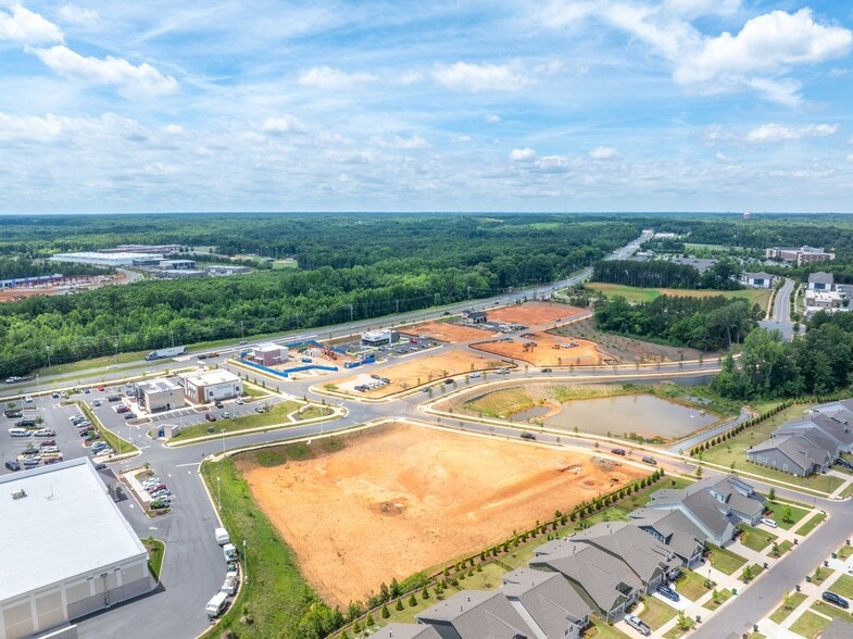 More Photos Of 12715 Albemarle Rd, Charlotte Storefront Retail Office For Lease