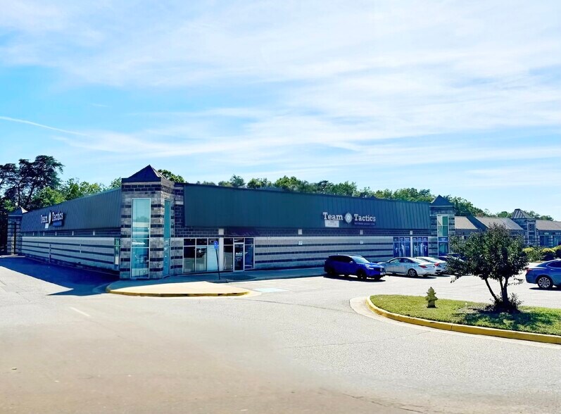 Primary Photo Of 3041 Golansky Blvd, Woodbridge Storefront For Lease