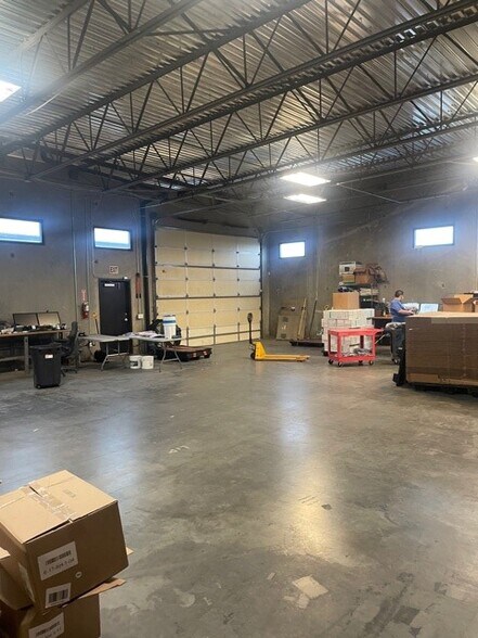More Photos Of 737 Marshall Way, Layton Warehouse For Lease