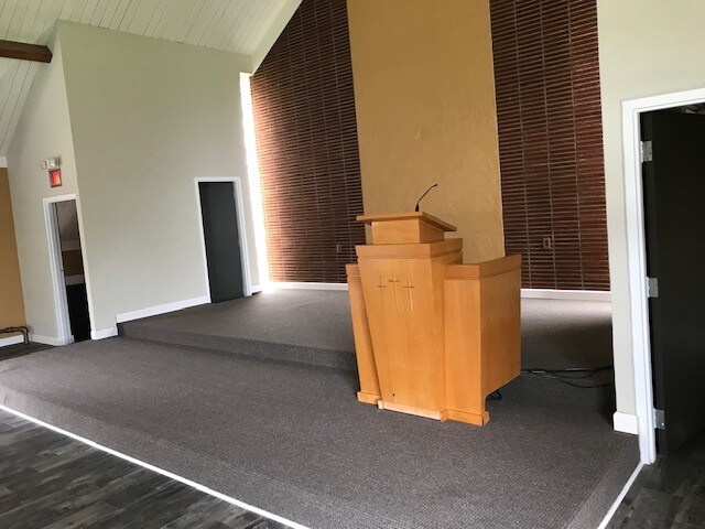 More Photos Of 1603 N Prairie Ave, Crest Hill Religious Facility For Sale