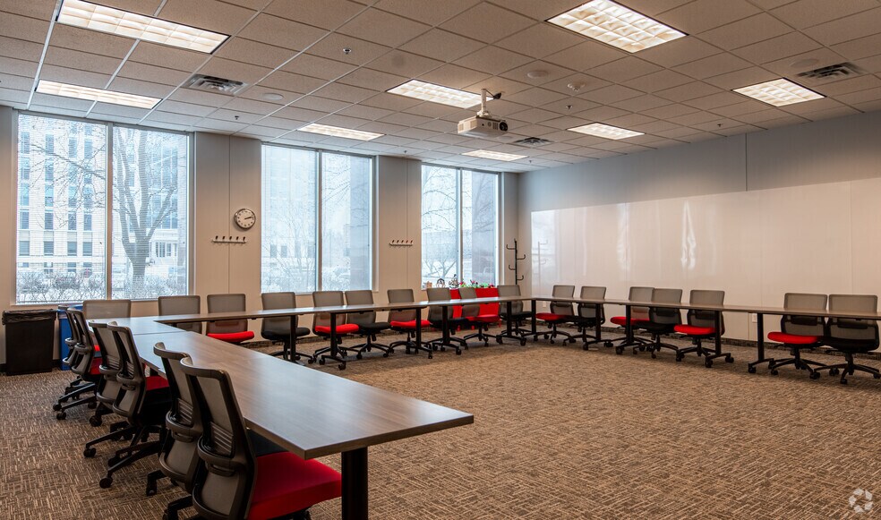 More Photos Of 1600 Utica Ave S, Saint Louis Park Coworking Space
