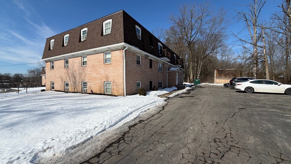 More Photos Of 3100 Beal St, Warren Apartments For Sale