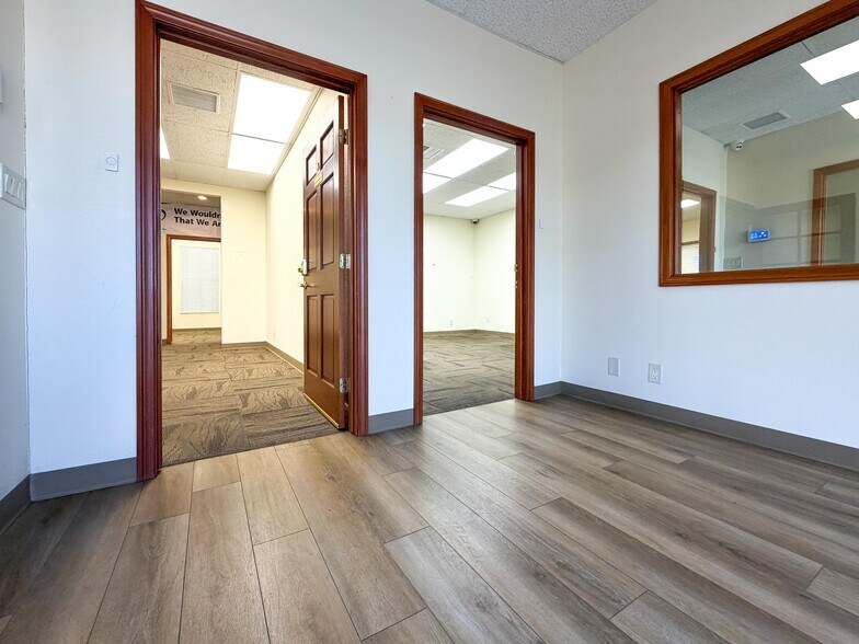More Photos Of 15371 Bonanza Rd, Victorville Office For Lease
