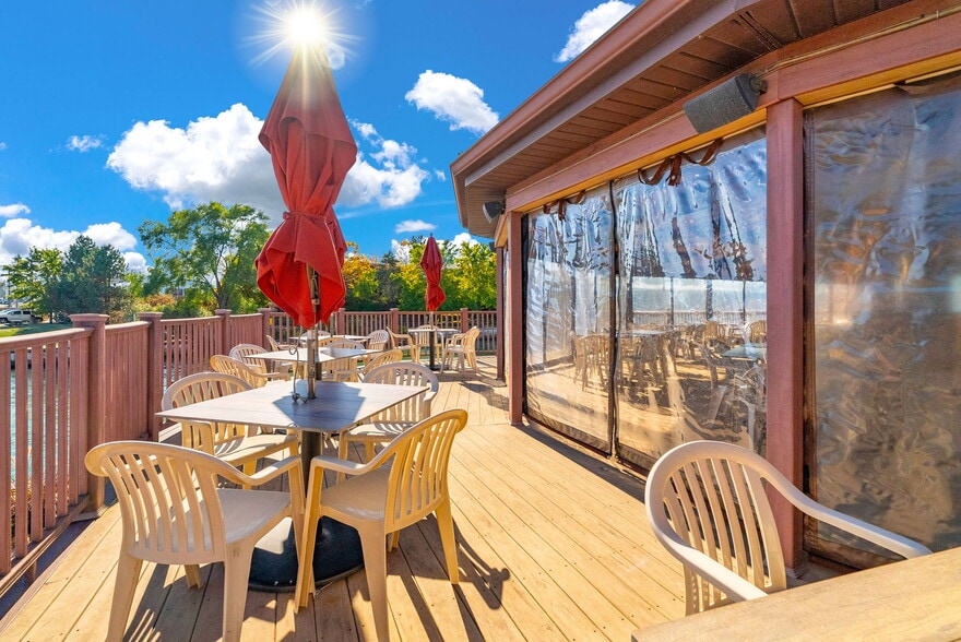 More Photos Of 119 Clinton Ave, Saint Clair Restaurant For Sale