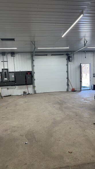 More Photos Of 13373 County Road 2, Morrisburg Industrial For Lease