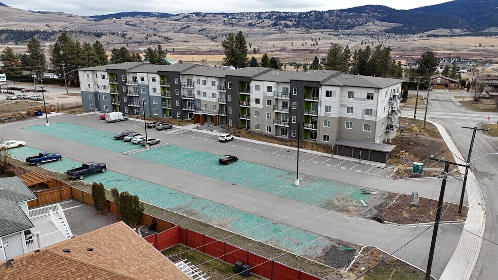 More Photos Of 4010 Walters St, Merritt Apartments For Sale