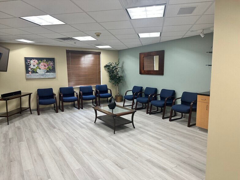 More Photos Of 1565 Main St, Tewksbury Medical For Sale