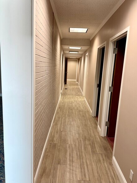 More Photos Of 108 S Main St, Madisonville Office Residential For Sale