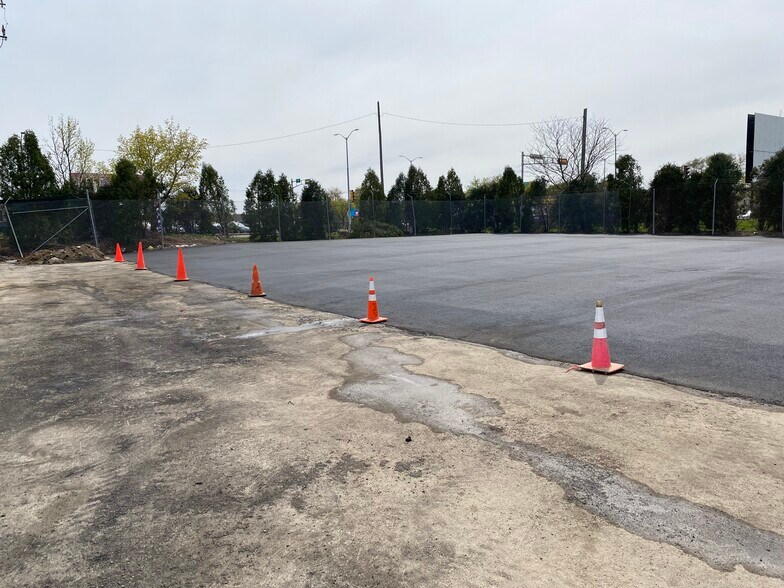 More Photos Of 6000 N 76th St, Milwaukee Land For Lease