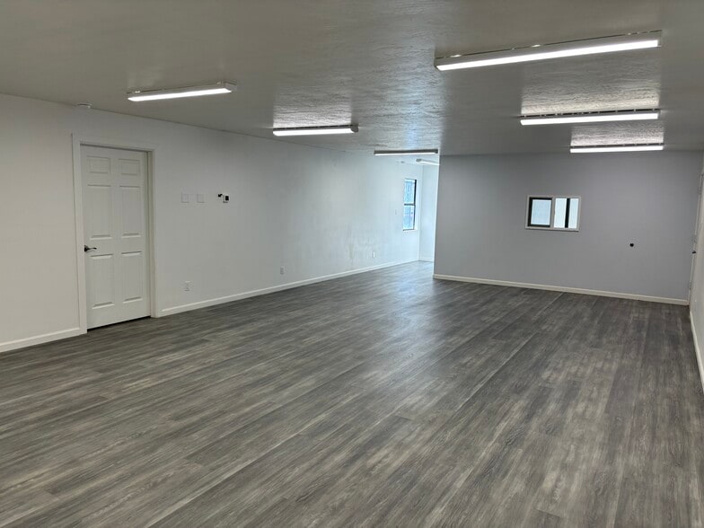 More Photos Of 3306 4th St NW, Albuquerque Unknown For Lease