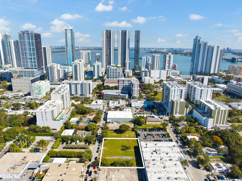 Primary Photo Of 90-116 NE 24th St, Miami Land For Sale
