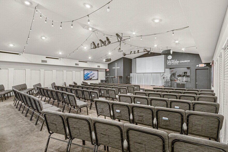 More Photos Of 1865 Friday Rd, Cocoa Religious Facility For Sale