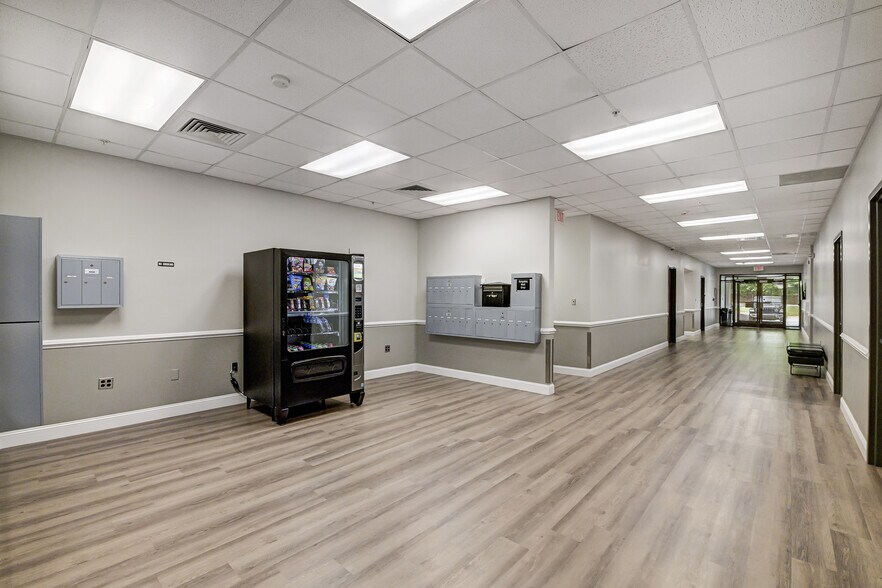 More Photos Of 9700 Research Dr, Charlotte Coworking Space