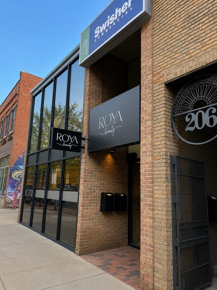 More Photos Of 208 E Washington St, Ann Arbor Office Residential For Sale