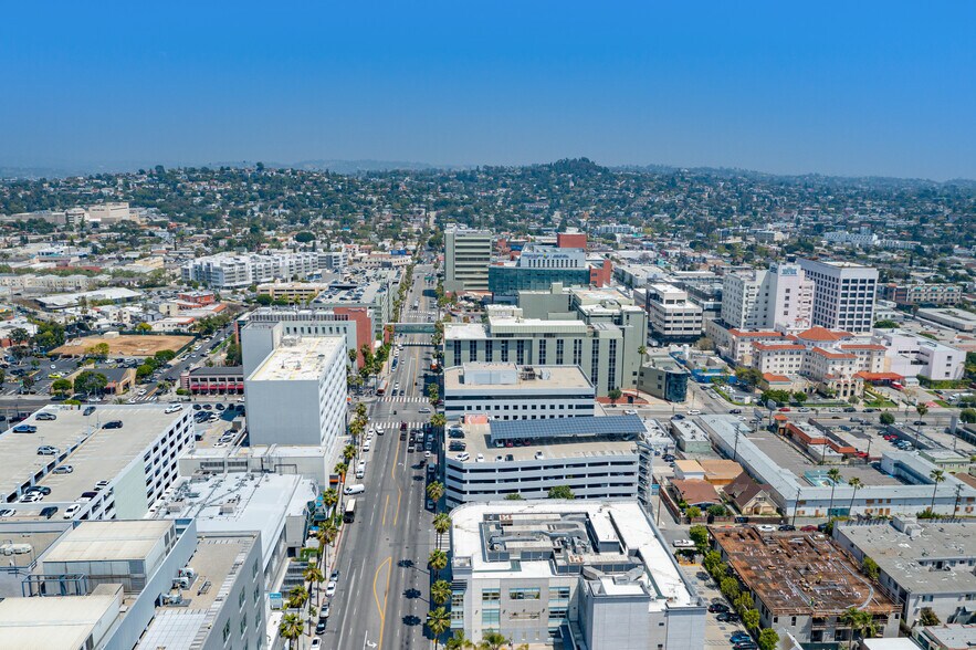 More Photos Of 5000 W Sunset Blvd, Los Angeles Medical For Lease