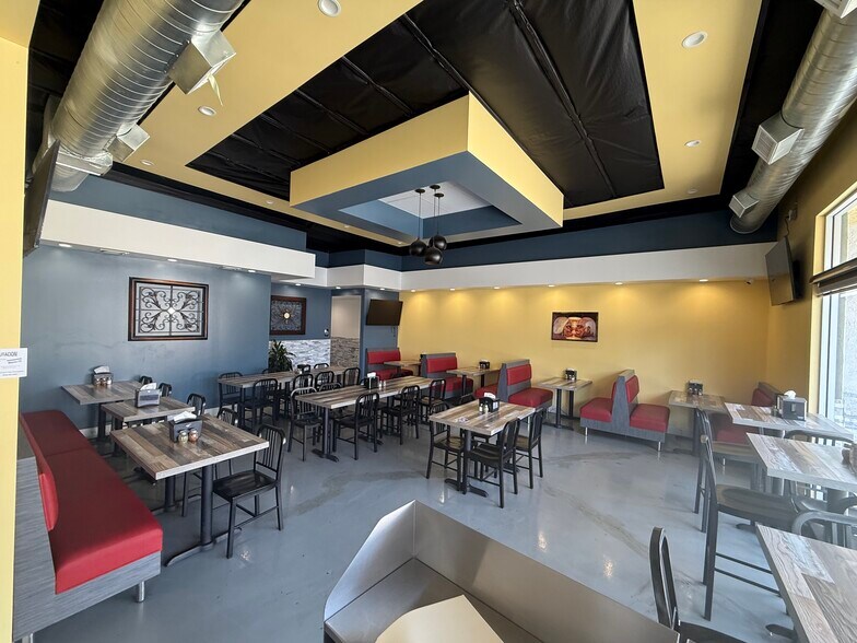 More Photos Of 715 N Maclay Ave, San Fernando Restaurant For Sale
