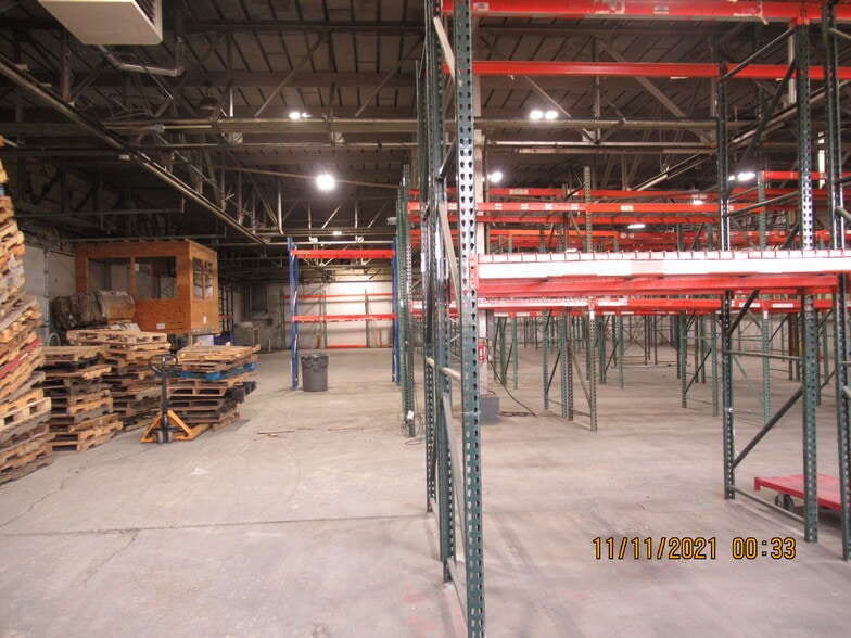 More Photos Of 63 Railroad Ave, Wallkill Warehouse For Lease