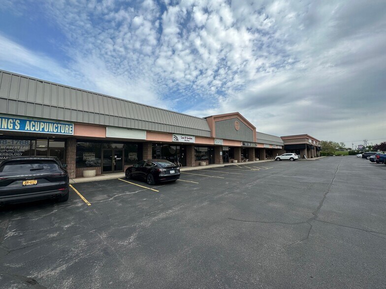 More Photos Of 5843 Transit Rd, Amherst Unknown For Lease