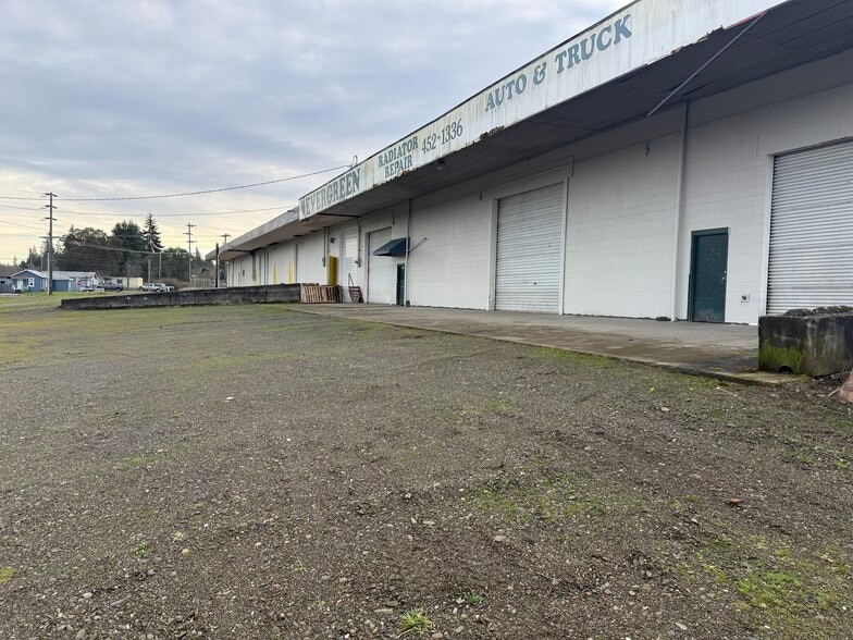 More Photos Of 212 N Gales St, Port Angeles Warehouse For Sale