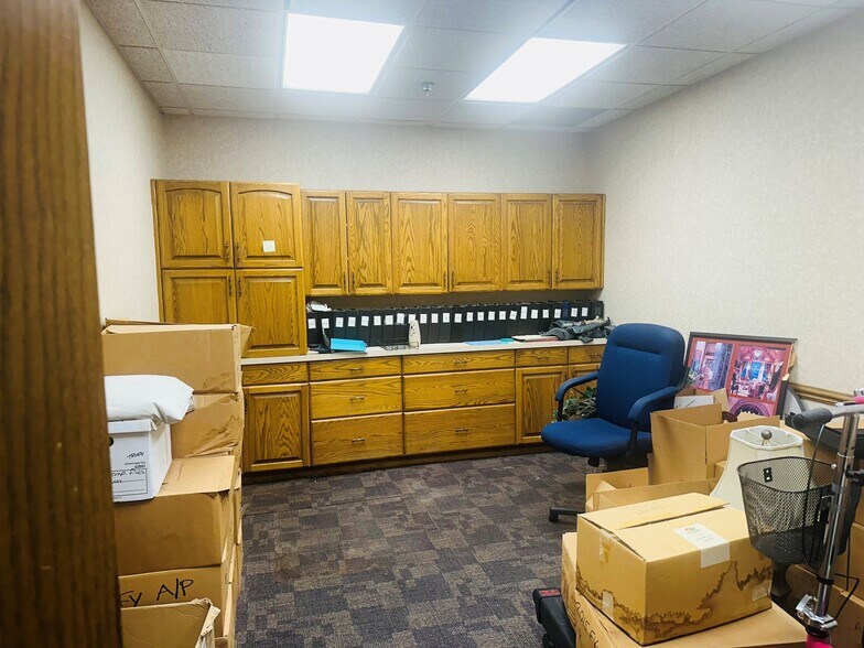 More Photos Of 2800 Printers Way, Grand Junction Manufacturing For Lease