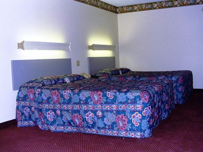 More Photos Of 1030 Arsenal St, Watertown Hotel For Sale