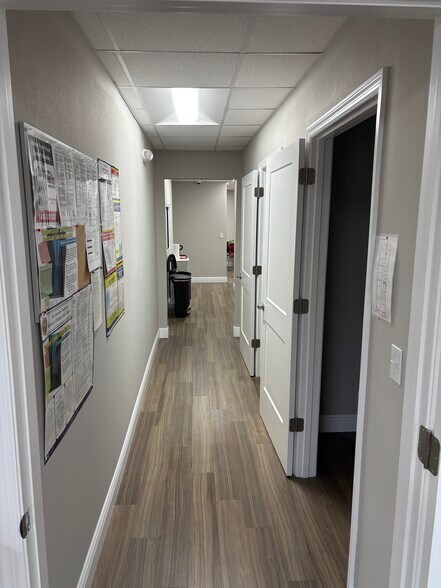 More Photos Of 6220 Manatee Ave W, Bradenton Medical For Sale