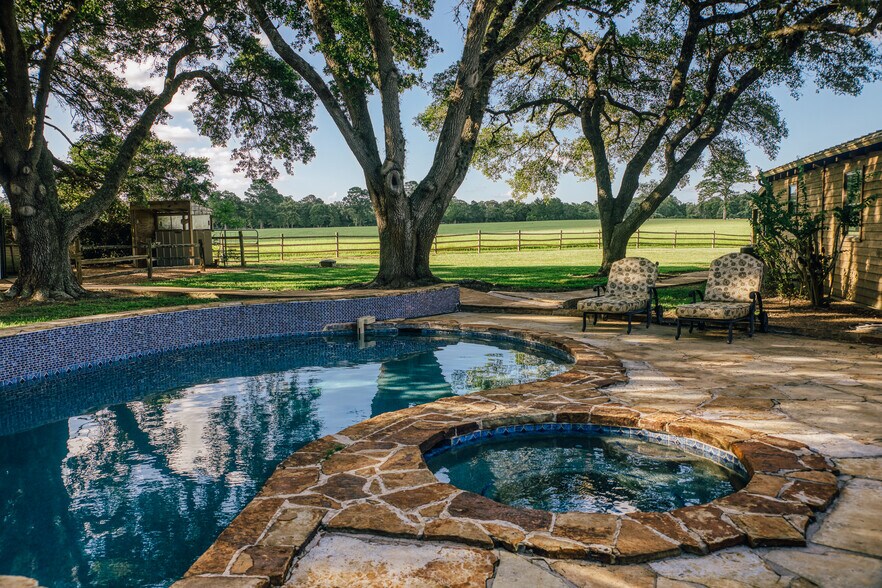 More Photos Of 1034 Hilbun Rd, New Ulm Land For Sale