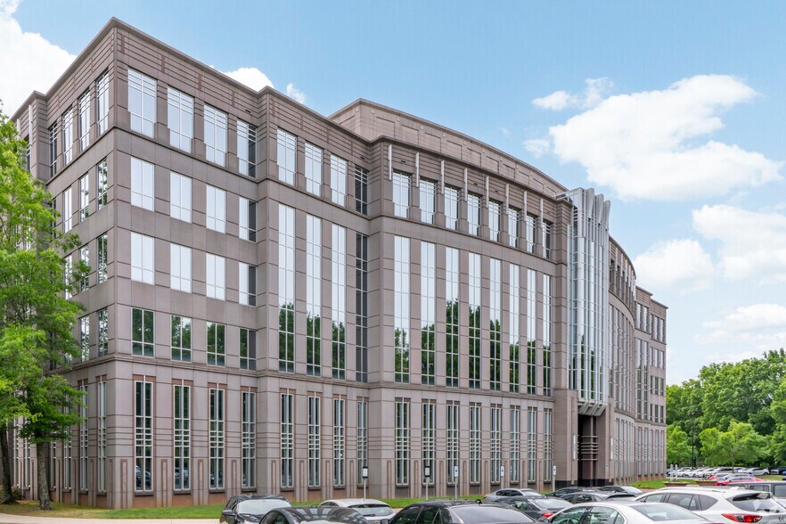 Primary Photo Of 2550 W Tyvola Rd, Charlotte Office For Lease