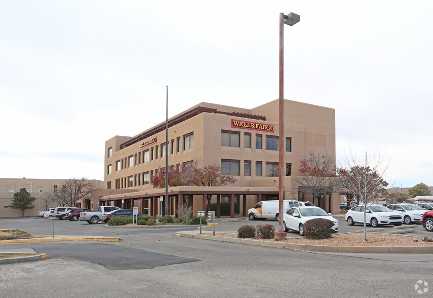 More Photos Of 101 S Main St, Belen Office For Sale