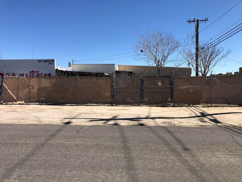 More Photos Of 55985 29 Palms Hwy, Yucca Valley Convenience Store For Sale