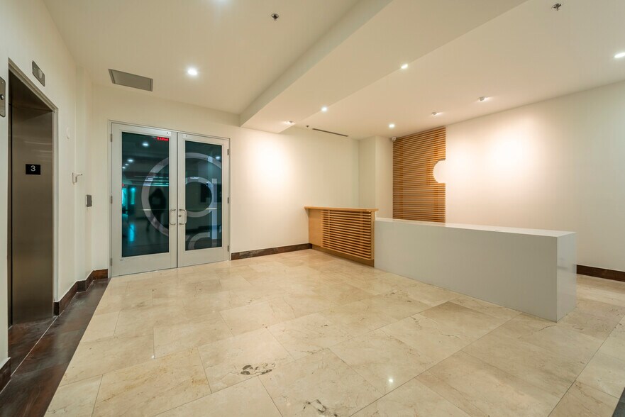 More Photos Of 1095 Broken Sound Pky, Boca Raton Office For Sale
