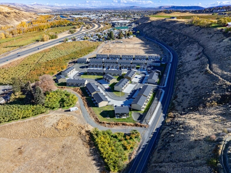 More Photos Of 5101 W Powerhouse Rd, Yakima Apartments For Sale