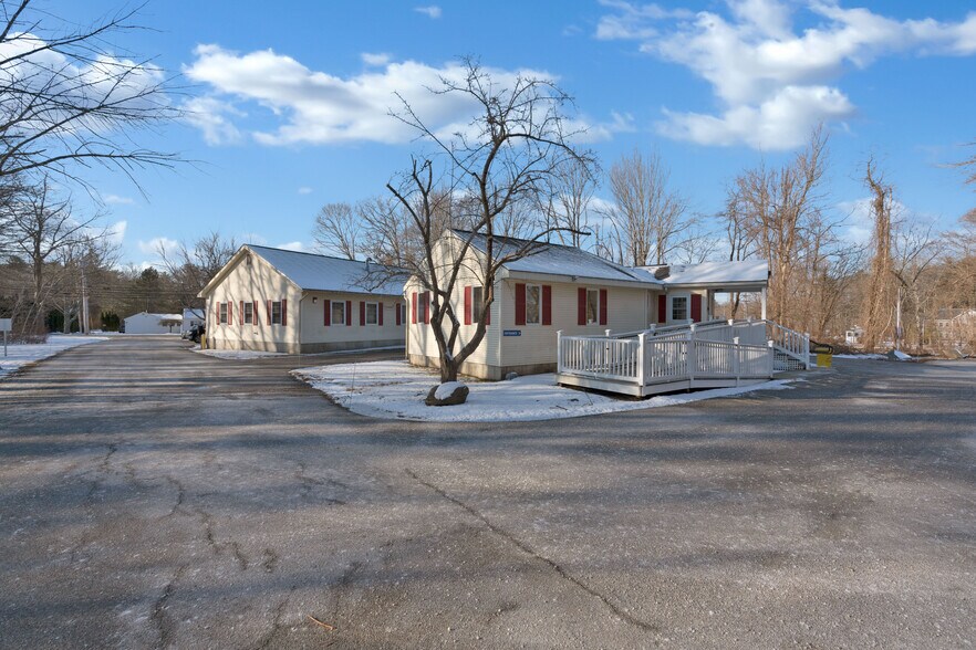 More Photos Of 6 Hampton Rd, Exeter Medical For Sale