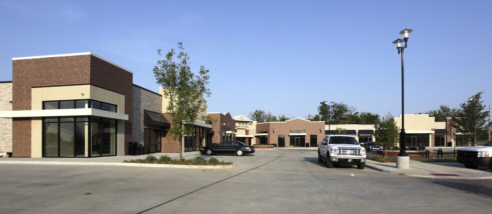 More Photos Of 1717 N Peoria Ave, Tulsa Unknown For Lease