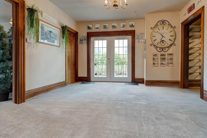 More Photos Of 134 E Main St, Morehead General Retail For Sale