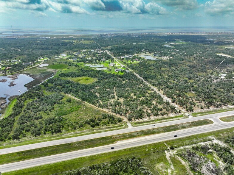 More Photos Of 704 South Highway 35 Byp, Rockport Land For Sale