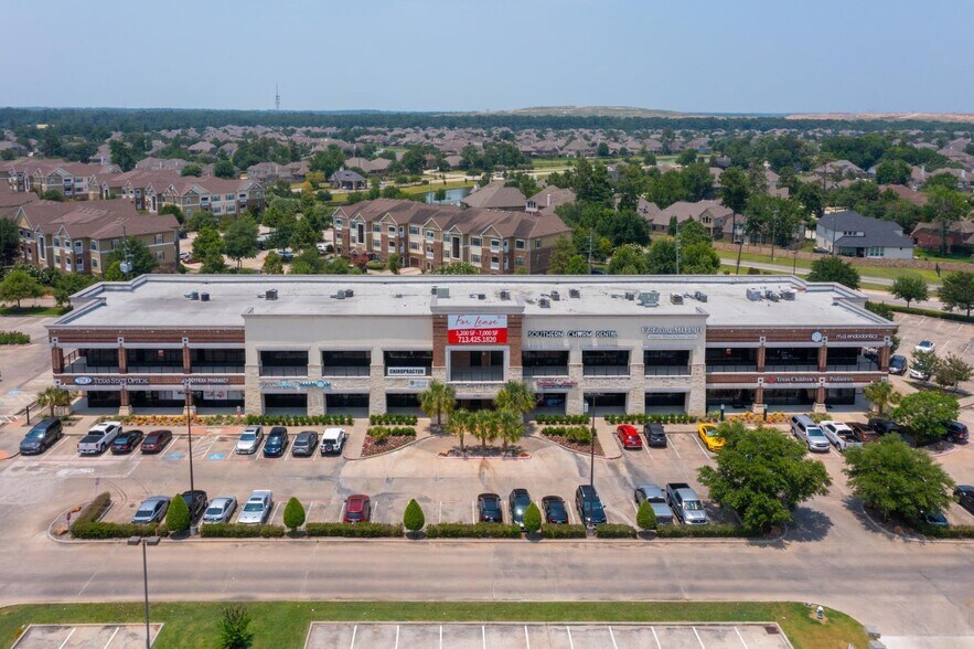 More Photos Of 9701 N Sam Houston Pky, Humble Office For Lease
