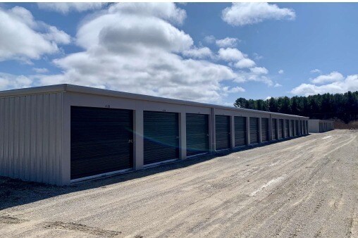 More Photos Of 7338-7344 E Duck Lake Rd, Lake Leelanau Self Storage For Sale