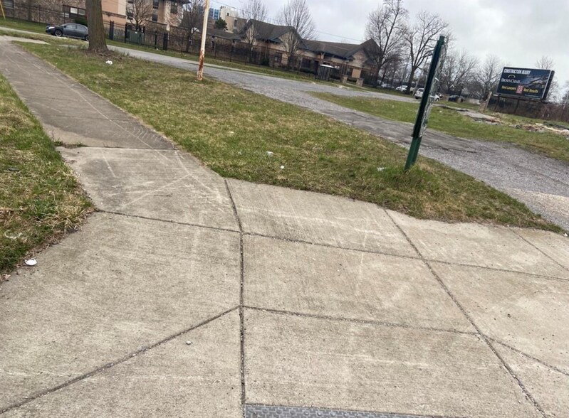 More Photos Of 580 Kensington Ave, Buffalo Land For Sale