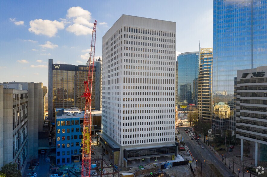 More Photos Of 1175 Peachtree St NE, Atlanta Office For Lease