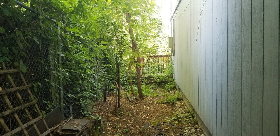 More Photos Of 344 SE 29th Ave, Portland Apartments For Sale