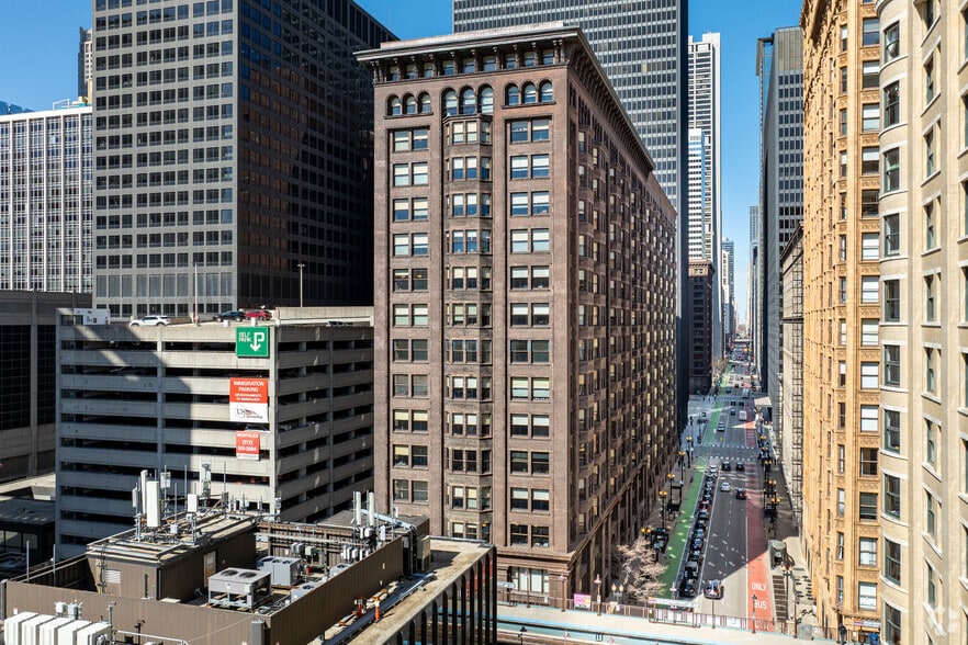 More Photos Of 53 W Jackson Blvd, Chicago Office For Lease