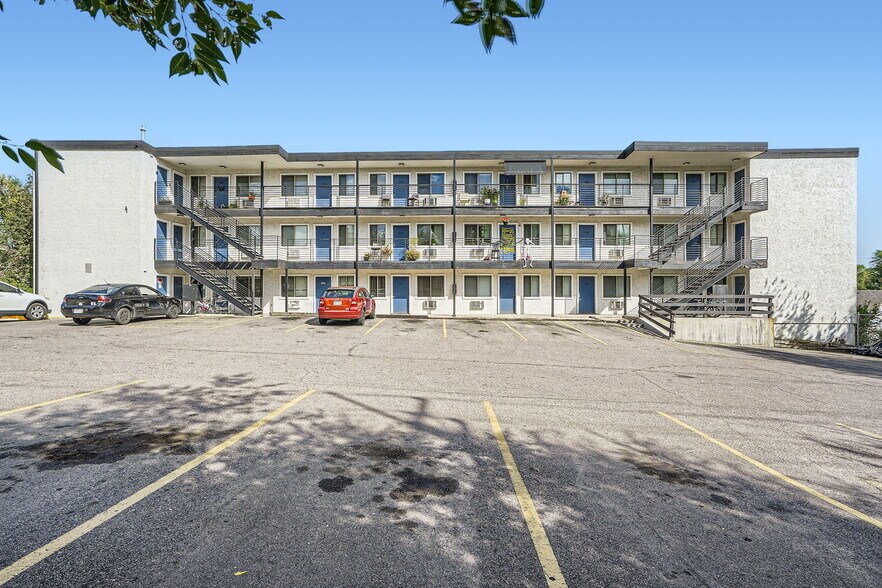 More Photos Of 1380 W Mississippi Ave, Denver Apartments For Sale