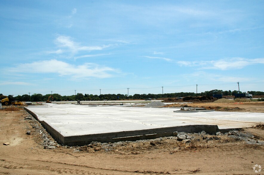 More Photos Of 5810 Long Prairie Rd, Flower Mound Unknown For Sale