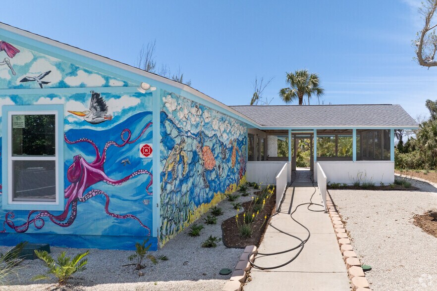 More Photos Of 4301 Sanibel Captiva Rd, Sanibel Medical For Lease