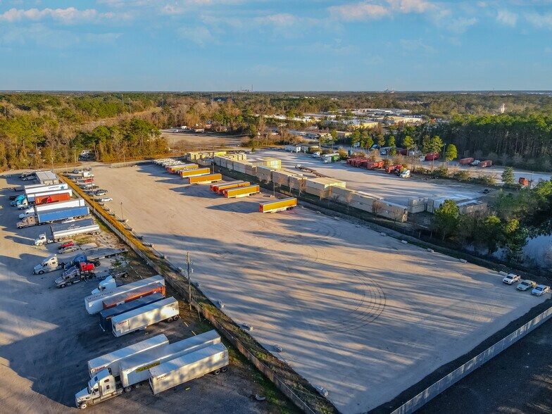 More Photos Of 11864 Camden Ave, Jacksonville Land For Lease