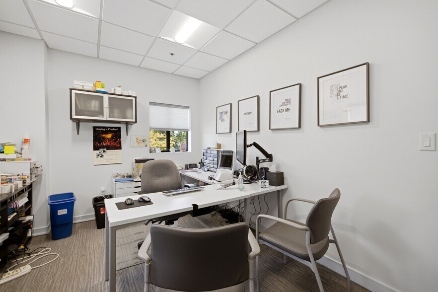 More Photos Of 63 Shore Rd, Winchester Medical For Sale