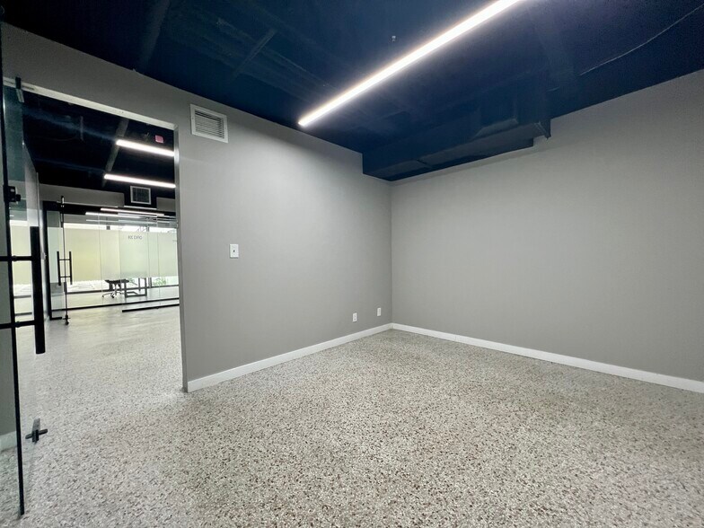 More Photos Of 441 NE 3rd Ave, Fort Lauderdale Office For Lease