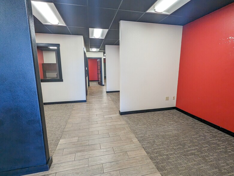 More Photos Of 1112 Adams Ave, La Grande Storefront Retail Office For Sale
